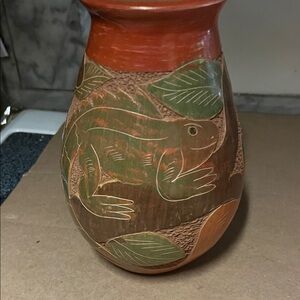 Handcrafted Reptile Vase - Brown and Green